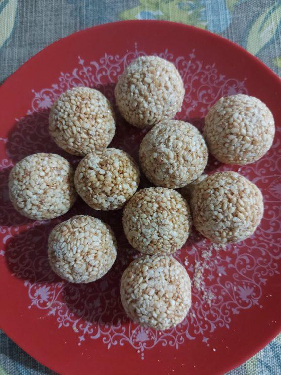 Cheeki - Sesame Balls - Til Gur Laddoo (12 pcs) - تل گڑ لڈو بارہ عدد